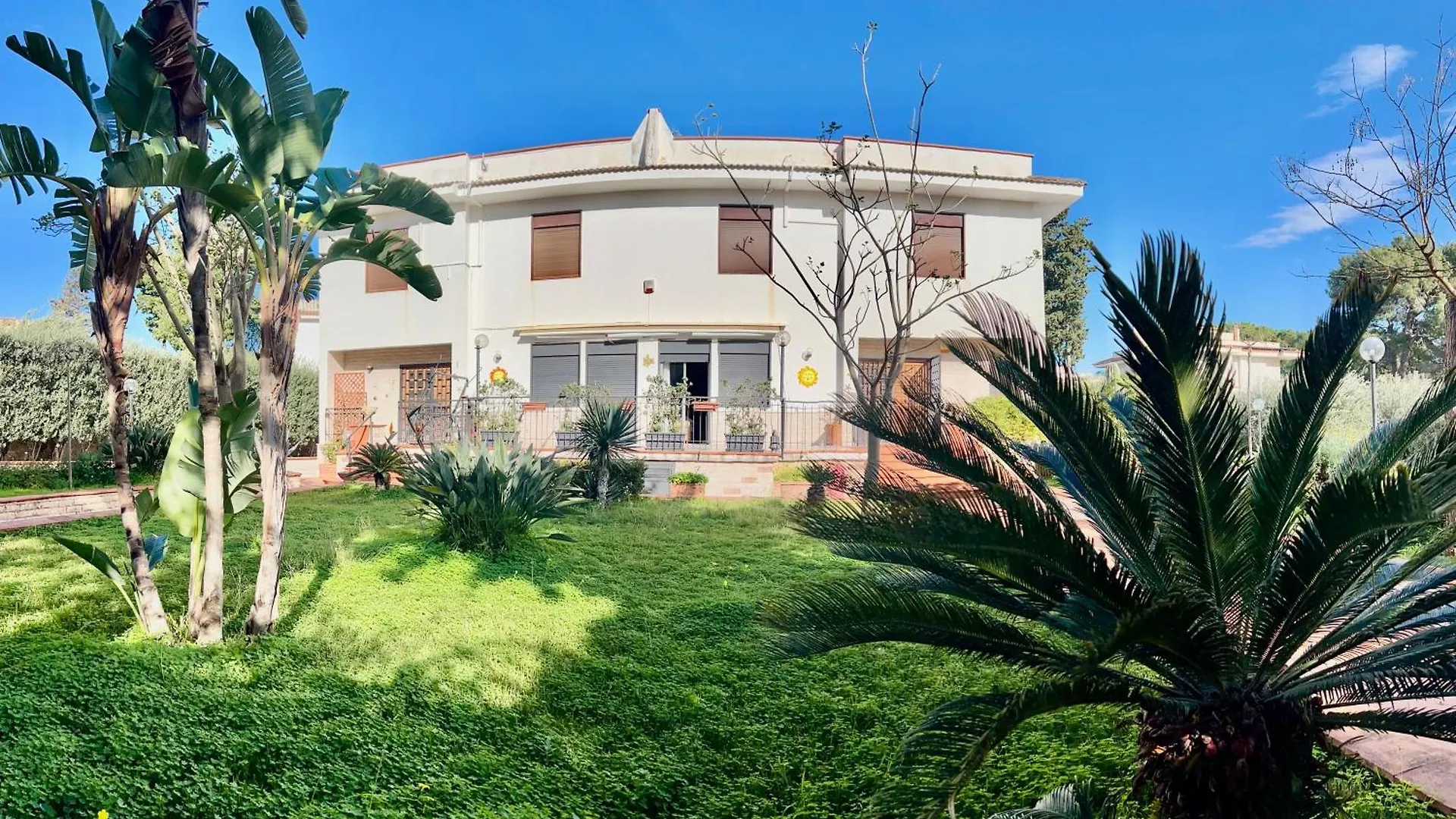 Villa Donna Toni Carini
