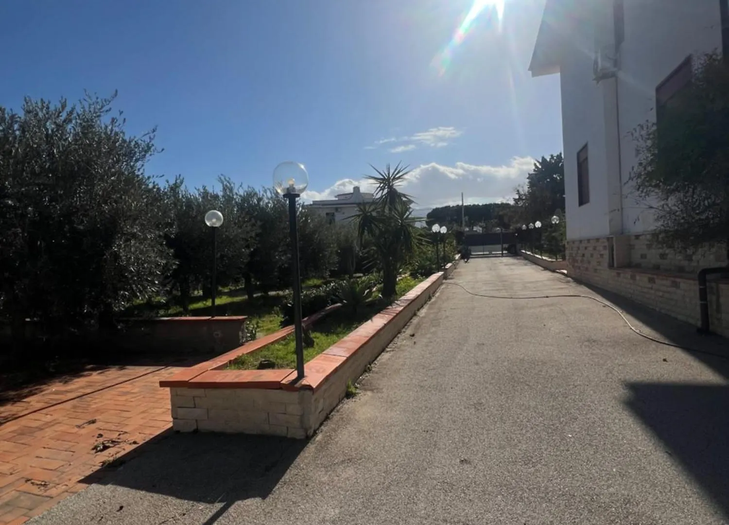 Villa Donna Toni Carini 0*,  Italy