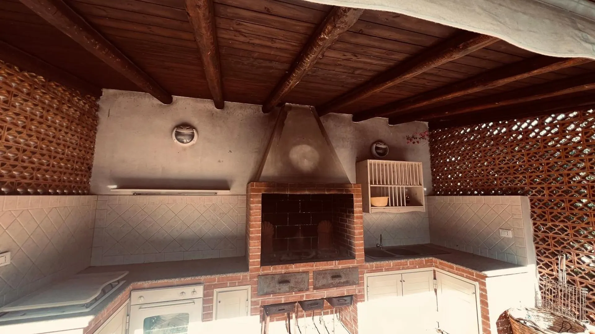 Holiday home Villa Donna Toni Carini Italy