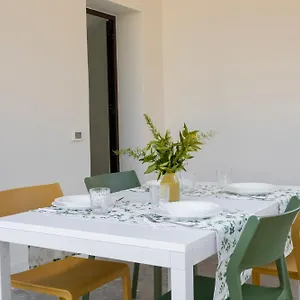 Casa vacanze Nice Home, Carini