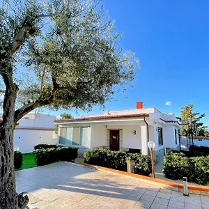 Casa vacanze Ciachea Con Giardino E Parcheggio In Sicilia, Carini